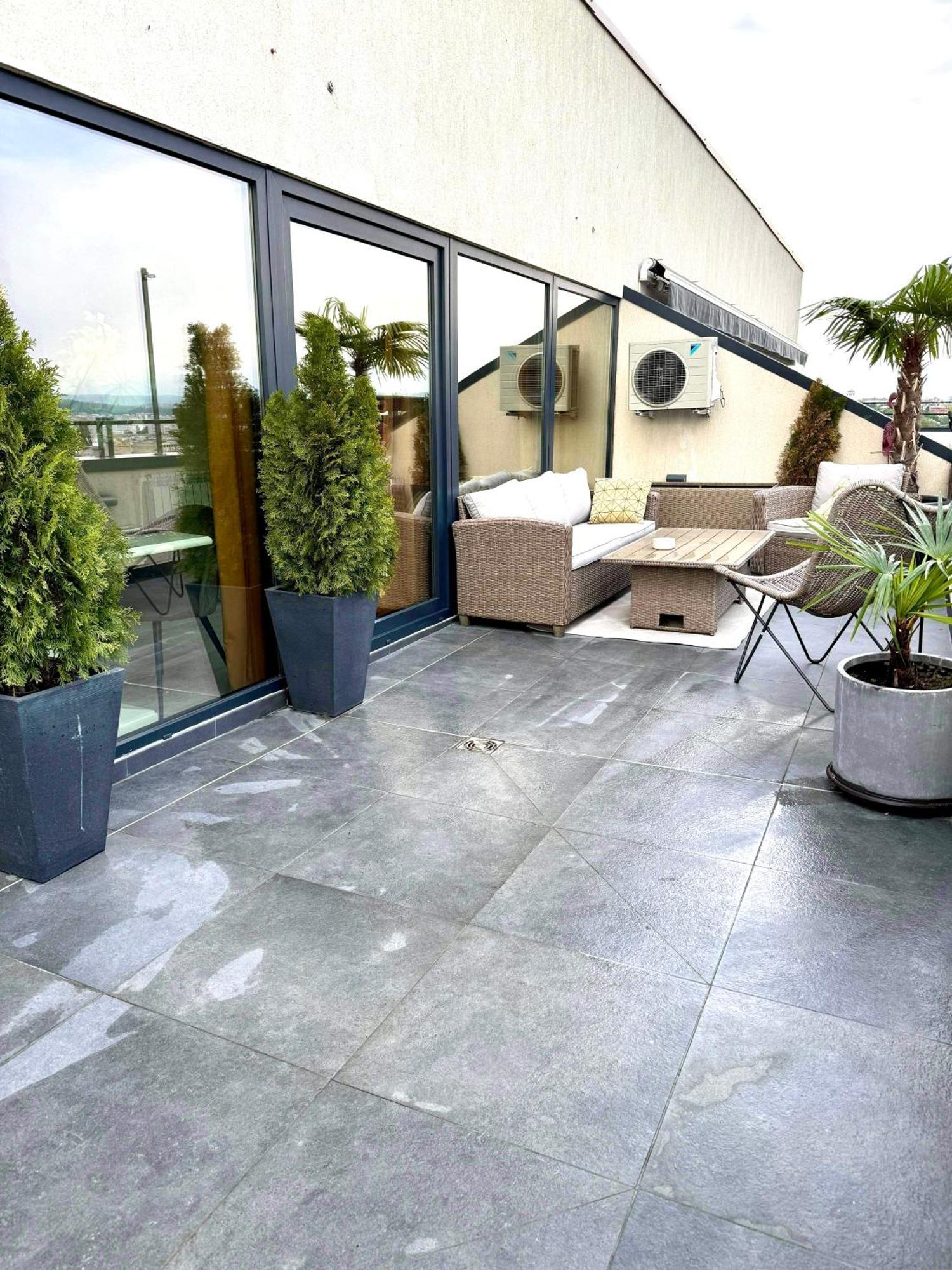 Ferienwohnung Penthouse Exclusive View , Iasi Exterior foto