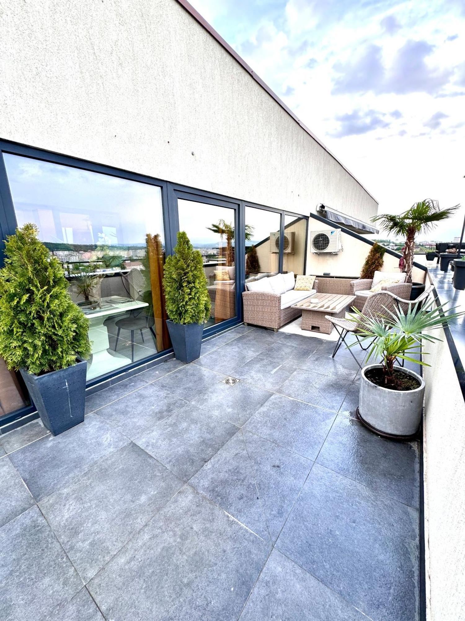 Ferienwohnung Penthouse Exclusive View , Iasi Exterior foto