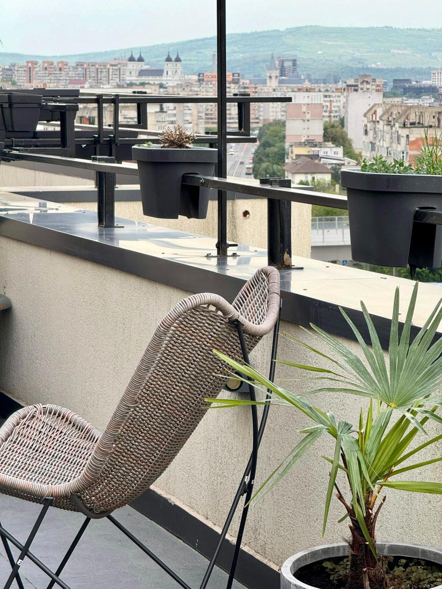 Ferienwohnung Penthouse Exclusive View , Iasi Exterior foto