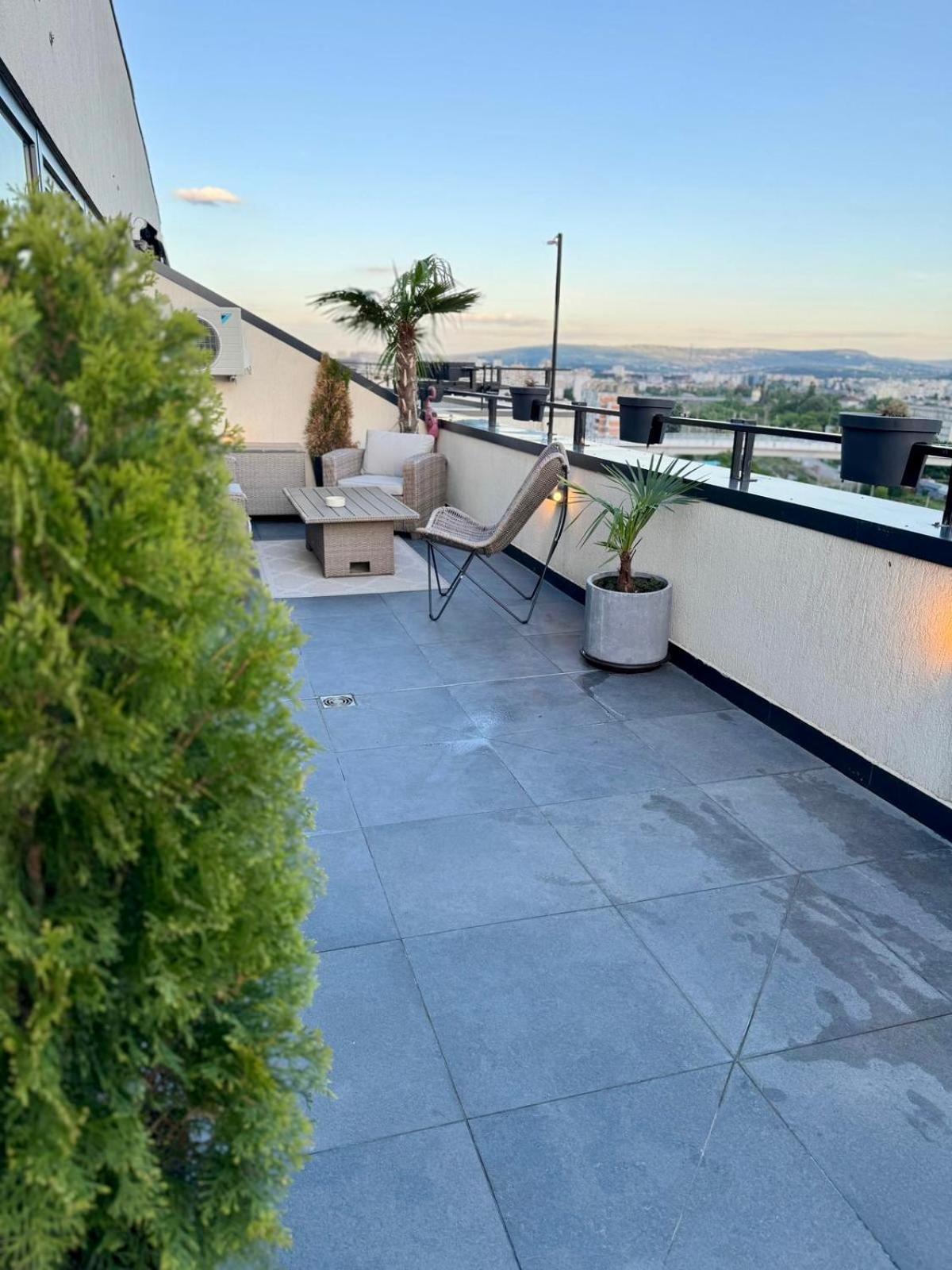 Ferienwohnung Penthouse Exclusive View , Iasi Exterior foto