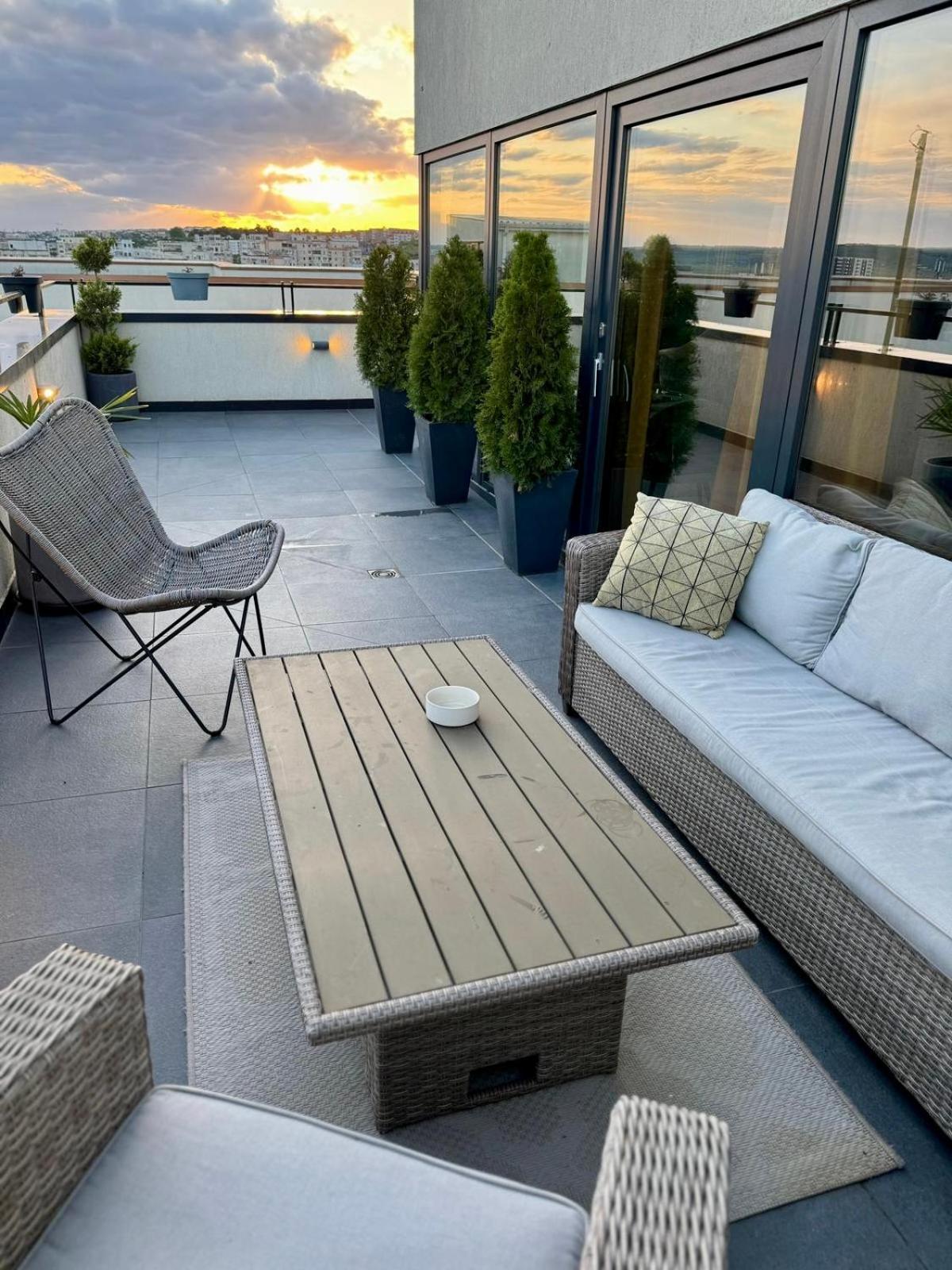 Ferienwohnung Penthouse Exclusive View , Iasi Exterior foto